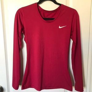 🌸 Nike Long Sleeve Top